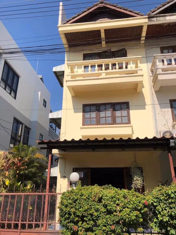 2 Bedroom House For Sale in Chang Phueak, Mueang Chiang Mai, Chiang Mai - Image 6