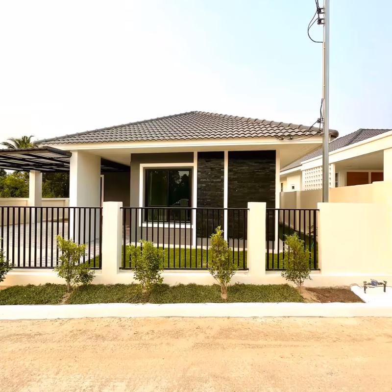 3 Bedroom House For Sale in San Pa Pao, San Sai, Chiang Mai - Image 3