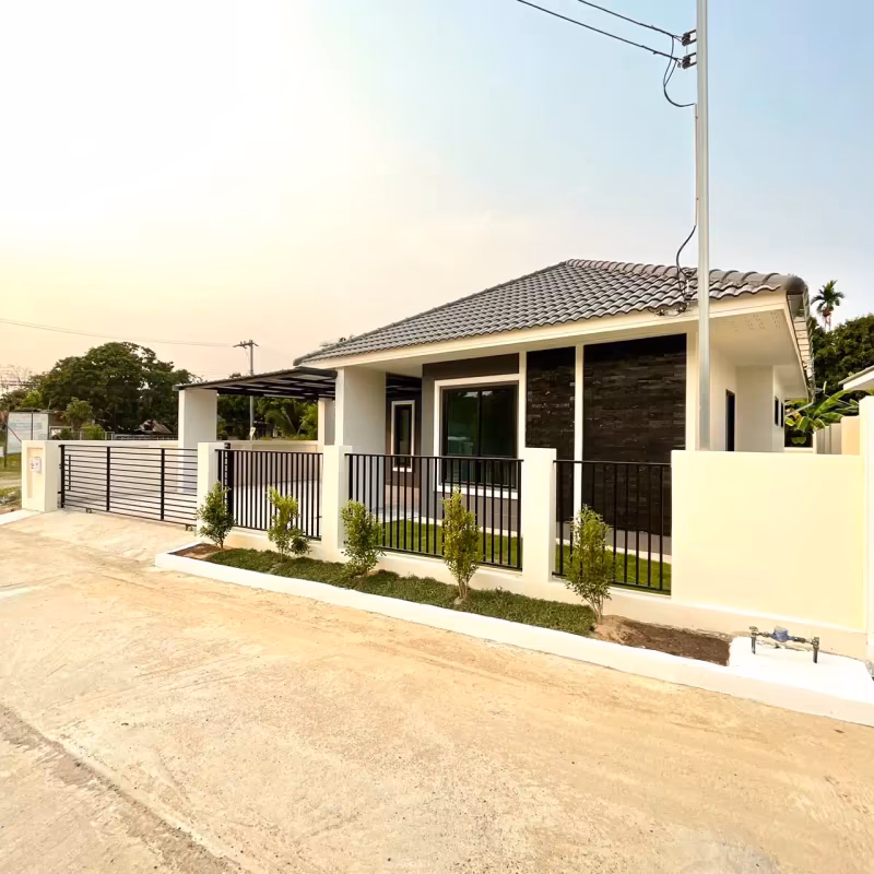 3 Bedroom House For Sale in San Pa Pao, San Sai, Chiang Mai - Image 5