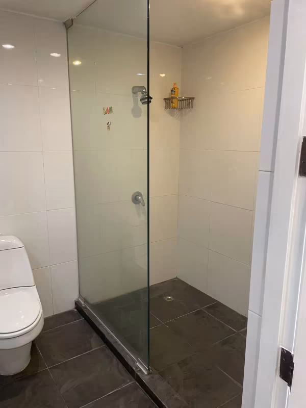 Riverside Condo - Image 8