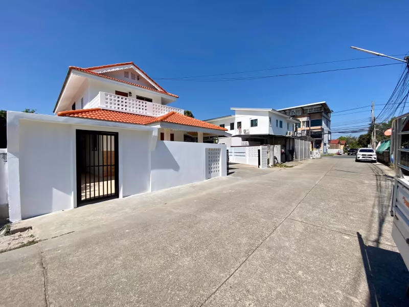 2 Bedroom House For Sale in Mae Hia, Mueang Chiang Mai, Chiang Mai - Image 1