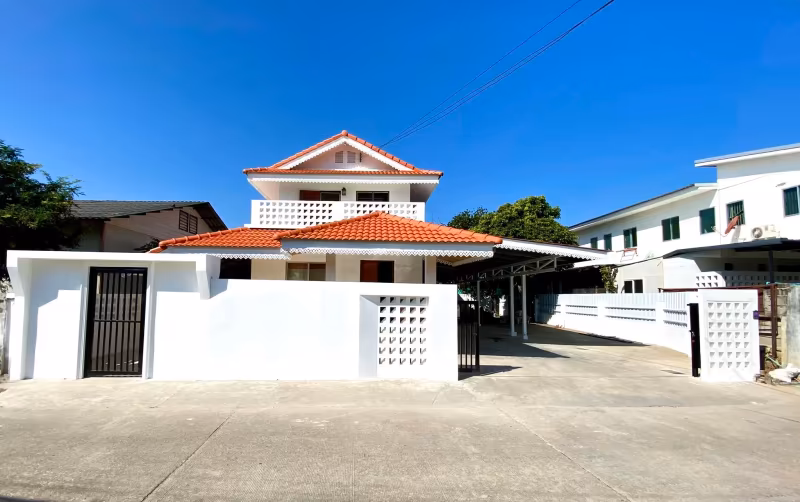 2 Bedroom House For Sale in Mae Hia, Mueang Chiang Mai, Chiang Mai - Image 4
