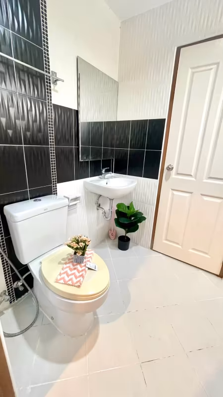 4 Bedroom House For Sale in Nong Chom, San Sai, Chiang Mai - Image 2