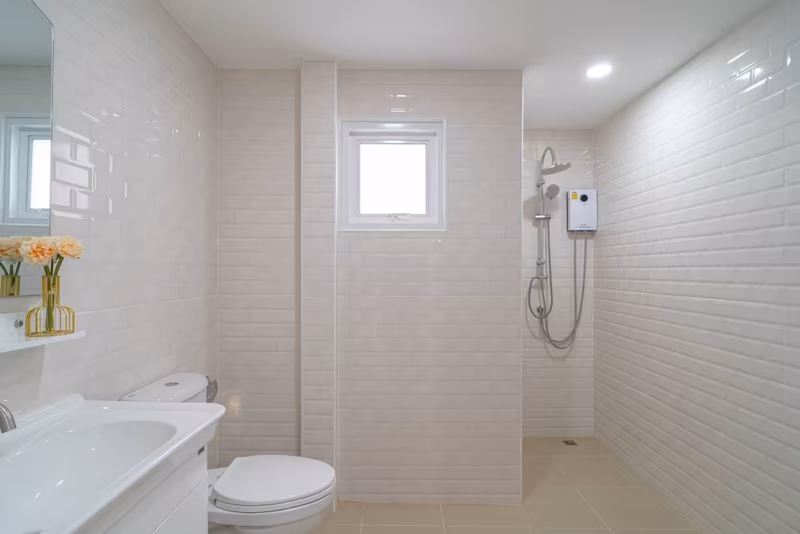 5 Bedroom House For Sale in San Phak Wan, Hang Dong, Chiang Mai - Image 12