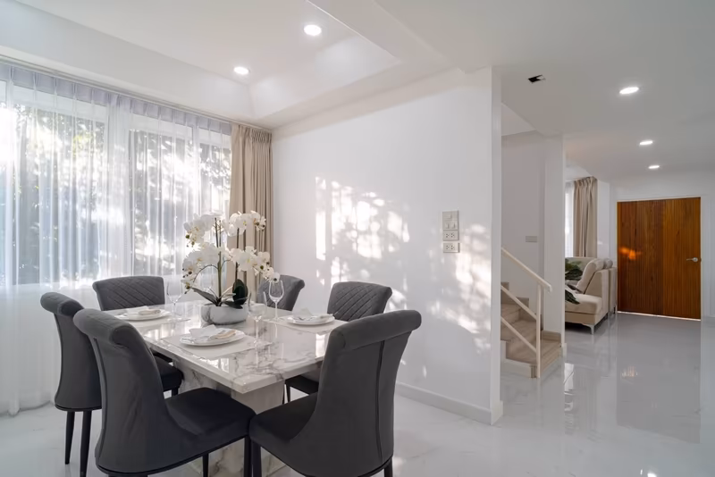 5 Bedroom House For Sale in San Phak Wan, Hang Dong, Chiang Mai - Image 7