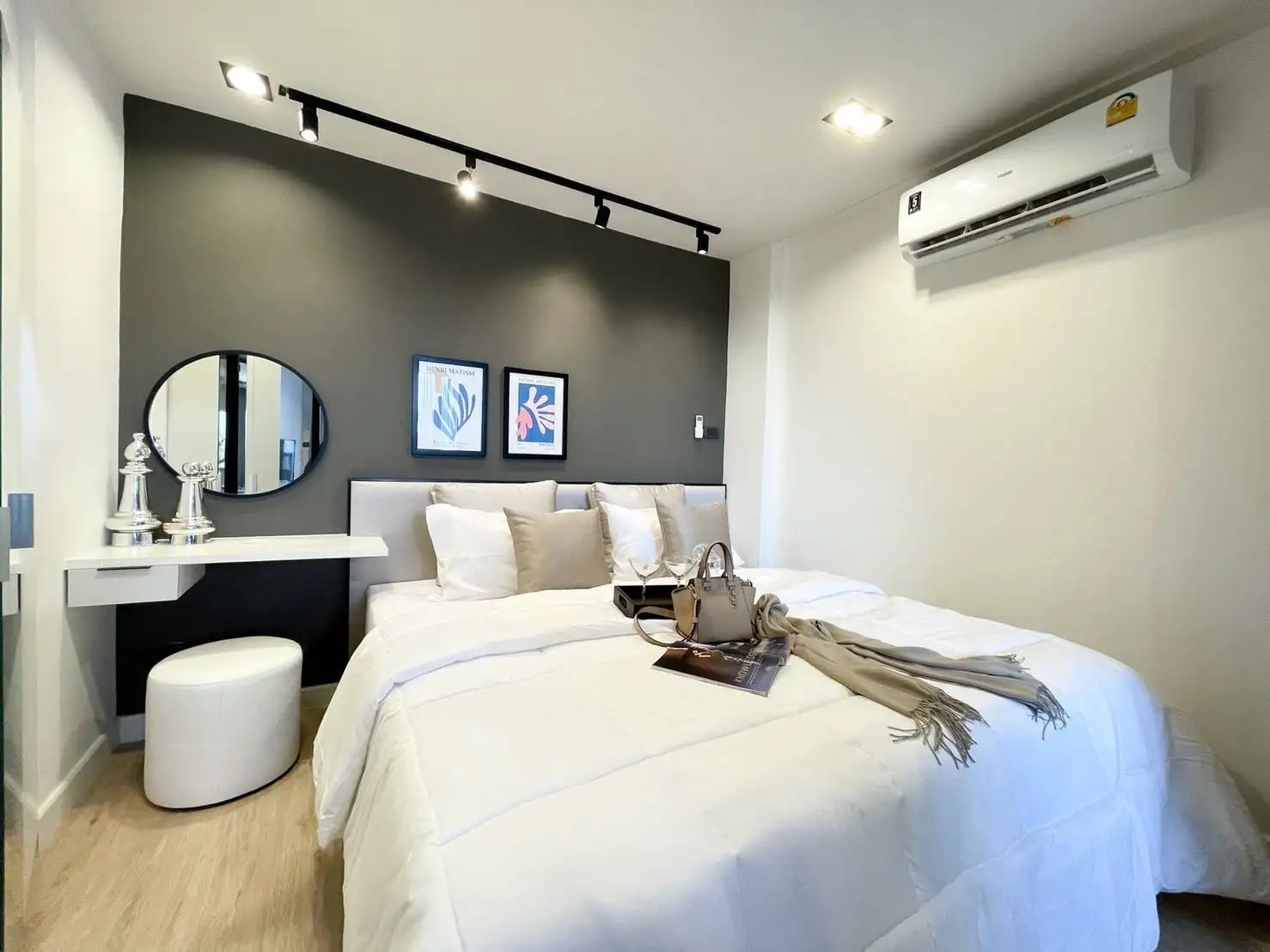 Airport Home Condo - Image 5