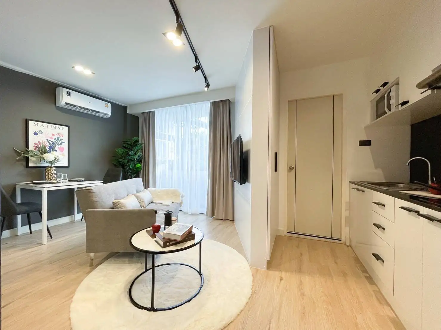 Airport Home Condo - Image 7