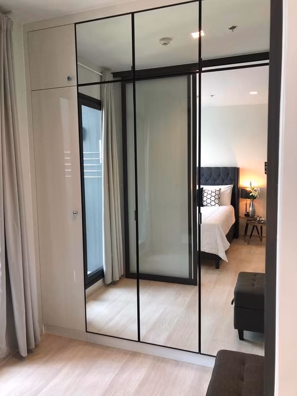 properties%2FCtey5xBQzLiXFp4wJc1B%2Fimages%2F1-bedroom-condo-11-low-res.avif