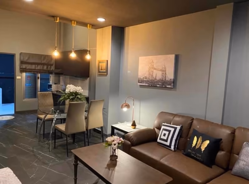 3 Bedroom House For Rent in Hua Mak, Bang Kapi, Bangkok - Image 8