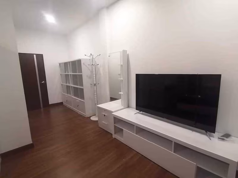 2 Bedroom House For Rent in Nong Pa Khrang, Mueang Chiang Mai, Chiang Mai - Image 3