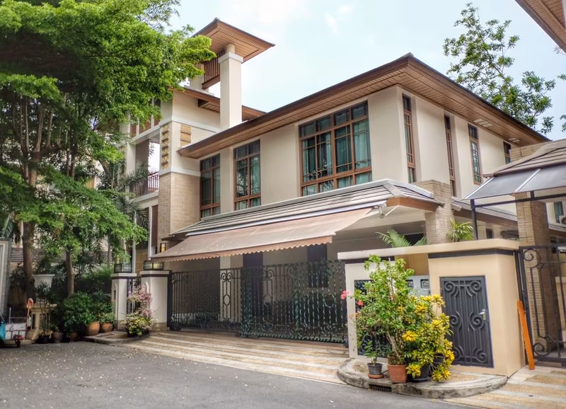 บ้านแสนสิริ สุขุมวิท 67 - Image 1