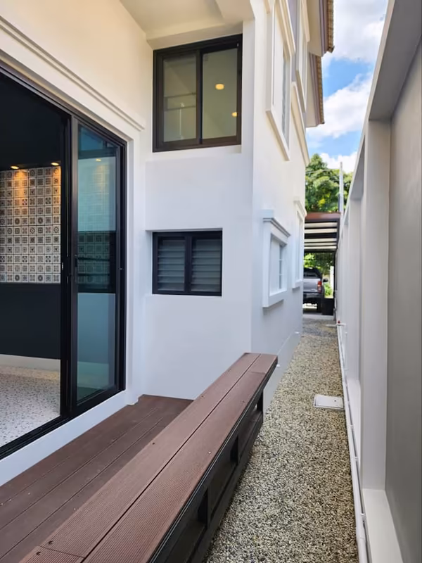 4 Bedroom House For Sale in Mae Hia, Mueang Chiang Mai, Chiang Mai - Image 2
