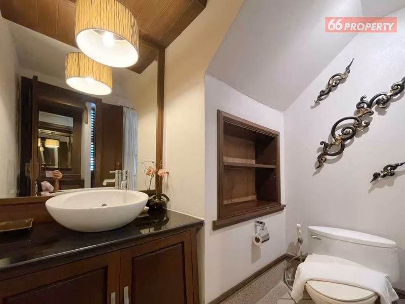 3 Bedroom House For Sale in Ban Pong, Hang Dong, Chiang Mai - Image 14