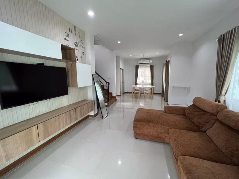 3 Bedroom House For Sale in San Sai Noi, San Sai, Chiang Mai - Image 4