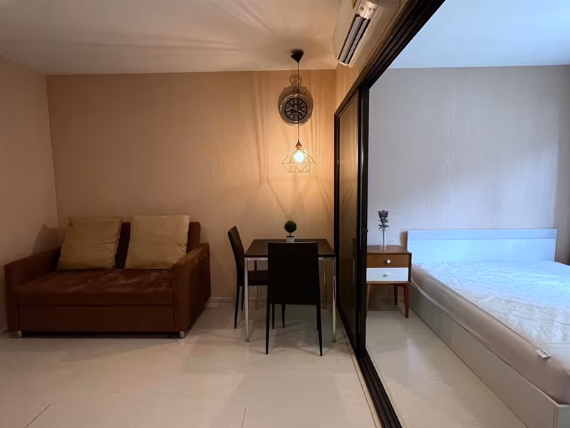 Condolette Pixel Sathorn - Image 5