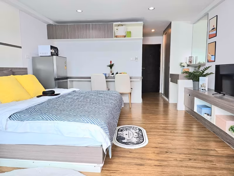 Seven Star Condo - Image 3