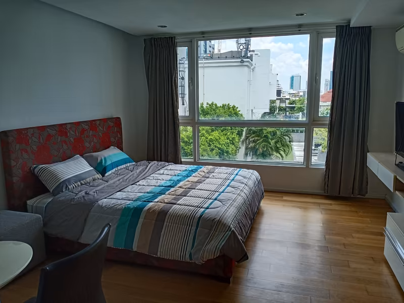 15 Sukhumvit Residences - Image 5