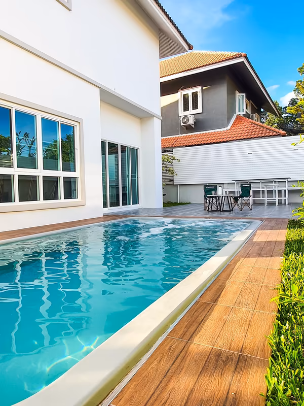 4 Bedroom House For Sale in Ban Waen, Hang Dong, Chiang Mai - Image 1