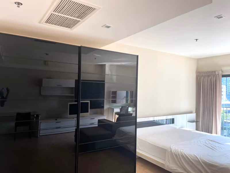 Noble Remix Thonglor - Image 2
