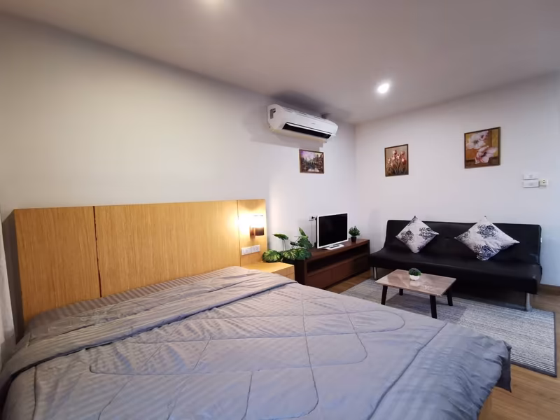 properties%2FeCTLjSSgFNKOUkRkfx1d%2Fimages%2Fstudio-for-rent-in-mae-hia-mueang-chiang-mai-1-low-res.avif