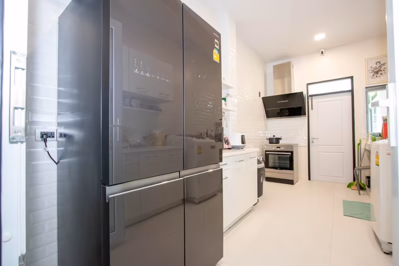 4 Bedroom House For Sale in Pa Daet, Mueang Chiang Mai, Chiang Mai - Image 14