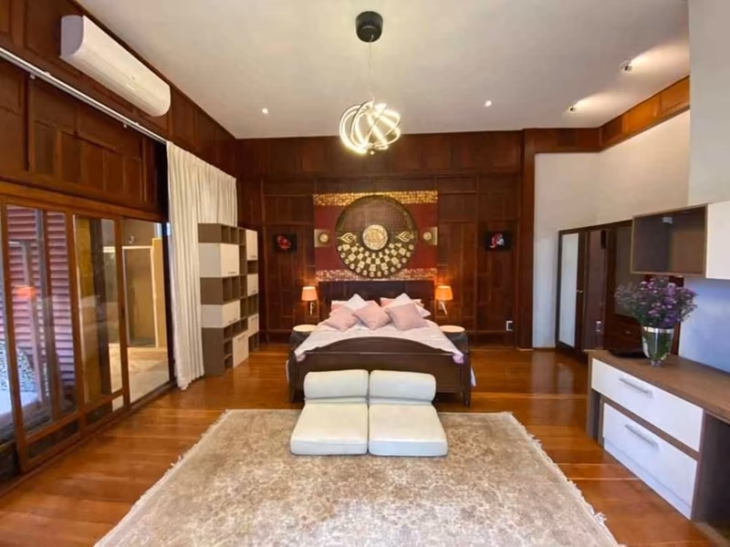 5 Bedroom House For Rent in Don Kaeo, Saraphi, Chiang Mai - Image 13