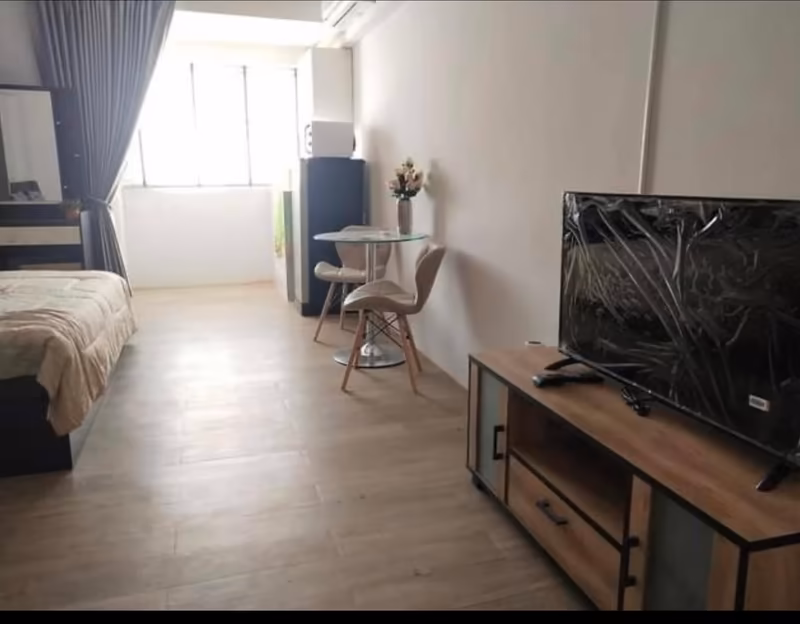 PP Condo - Image 1