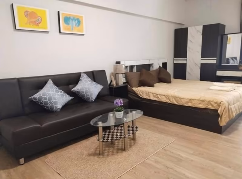 PP Condo - Image 2