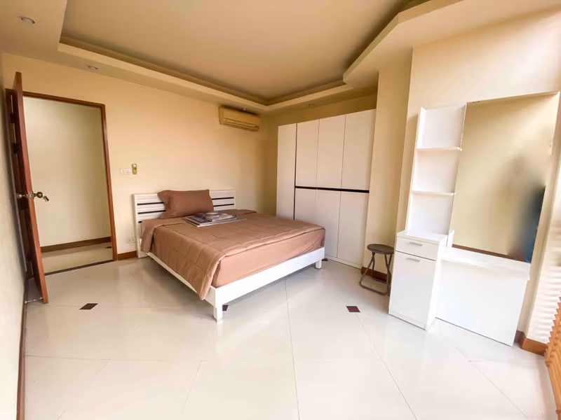 Supanich Condo - Image 4