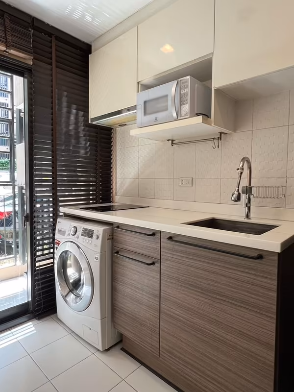 Condolette Pixel Sathorn - Image 7