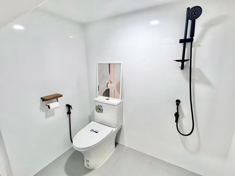 2 Bedroom Townhouse For Sale in Mae Hia, Mueang Chiang Mai, Chiang Mai - Image 32
