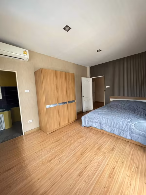 5 Bedroom House For Rent in Nong Hoi, Mueang Chiang Mai, Chiang Mai - Image 2