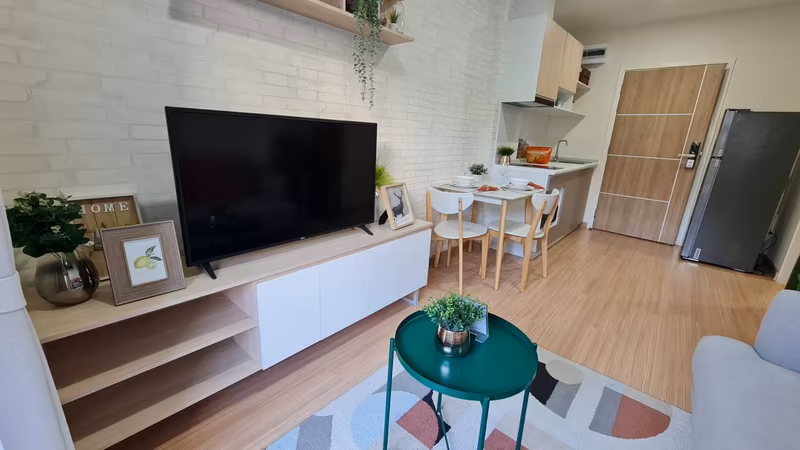 The Fore Condo - Image 1