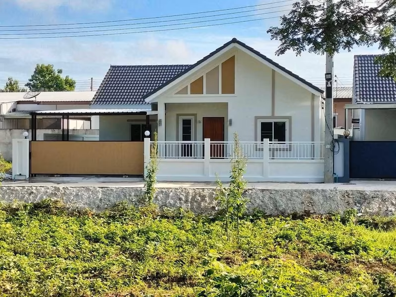 3 Bedroom House For Sale in San Sai Luang, San Sai, Chiang Mai - Image 9