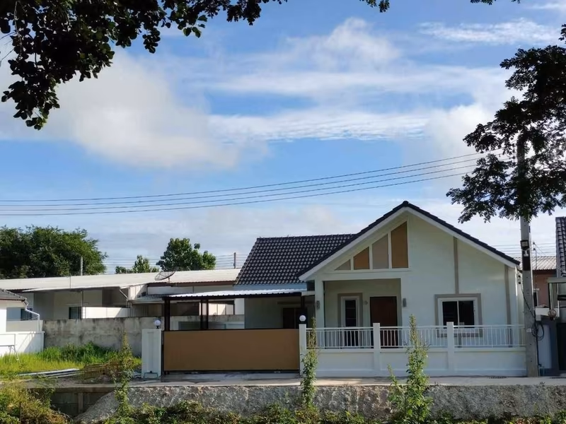 3 Bedroom House For Sale in San Sai Luang, San Sai, Chiang Mai - Image 10