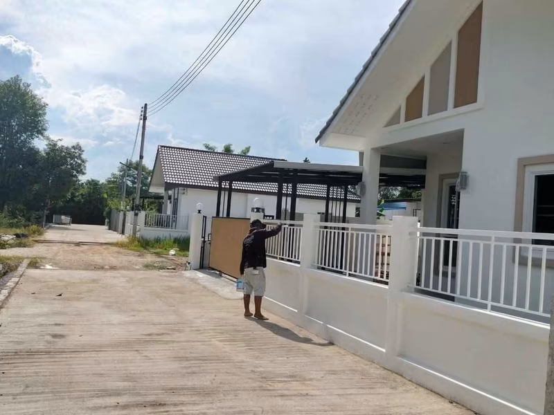 3 Bedroom House For Sale in San Sai Luang, San Sai, Chiang Mai - Image 8