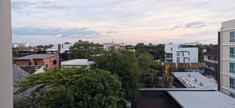 รวี วารี คอนโด - Image 9