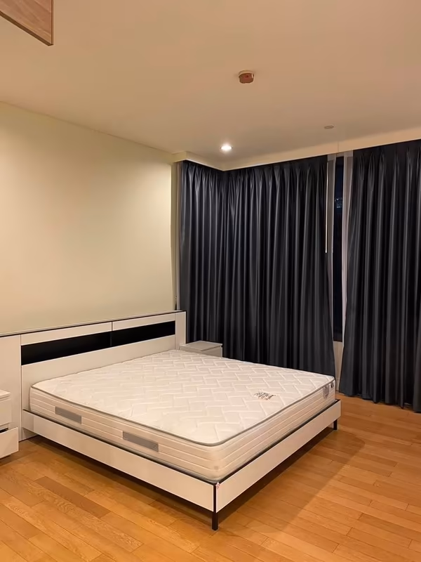 ออกัสตัน สุขุมวิท 22 - Image 7