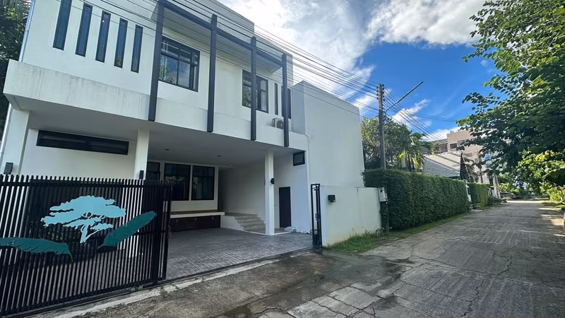 4 Bedroom House For Rent in Suthep, Mueang Chiang Mai, Chiang Mai - Image 1