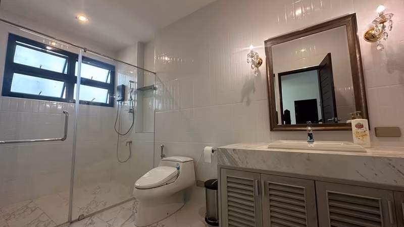 4 Bedroom House For Rent in Suthep, Mueang Chiang Mai, Chiang Mai - Image 34