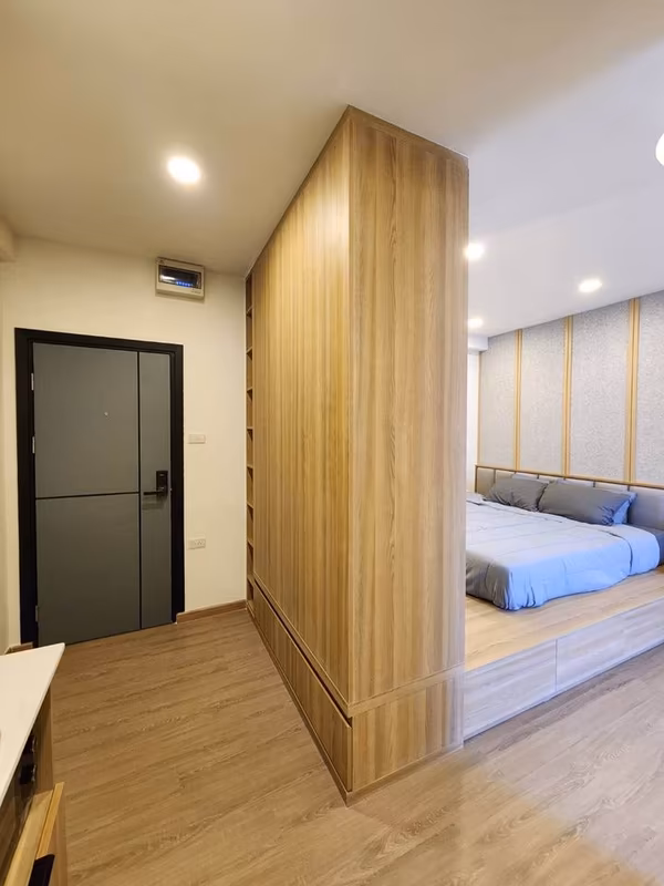 Airport Home Condo - Image 6