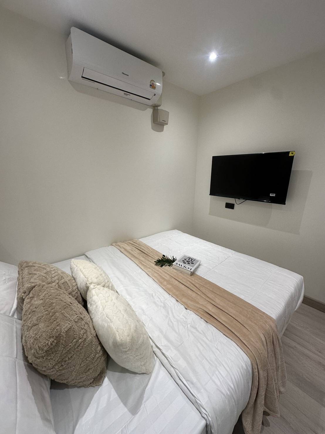 103 Condominium 2 (Soi 12) - Image 12