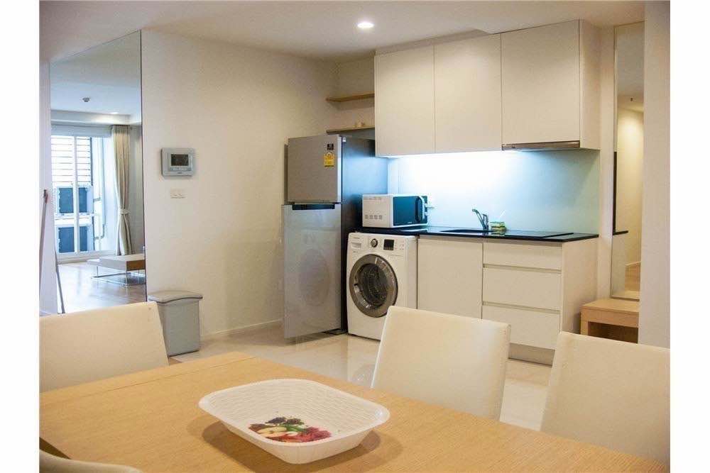 15 Sukhumvit Residences - Image 1