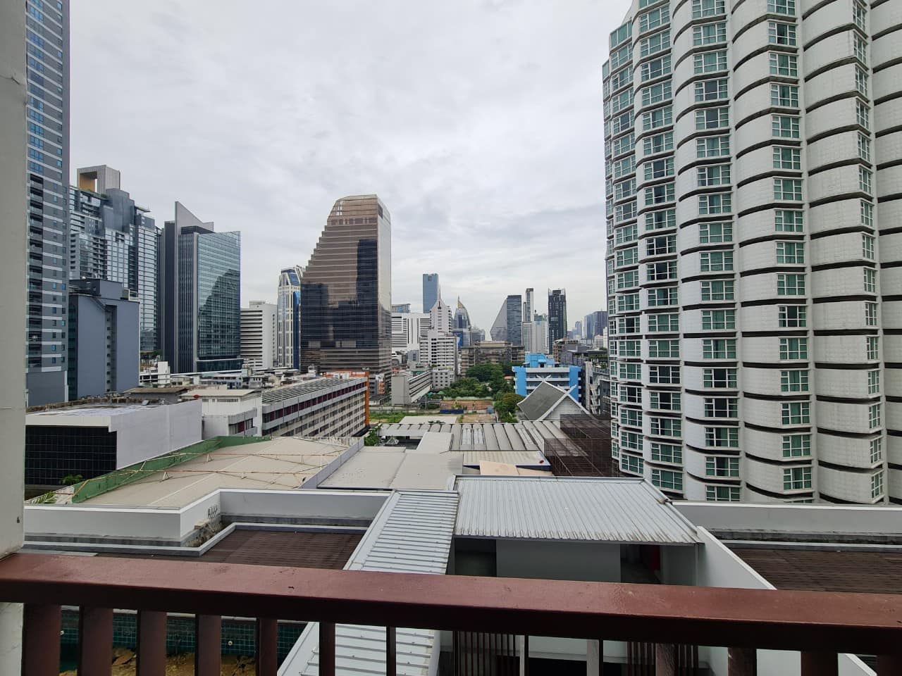 15 Sukhumvit Residences - Image 9