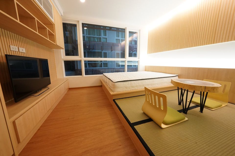 15 Sukhumvit Residences - Image 2