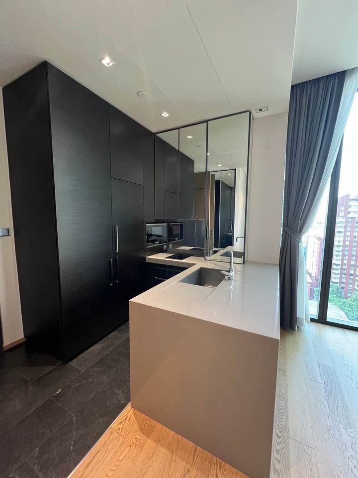 28 Chidlom by SC Asset - Image 8