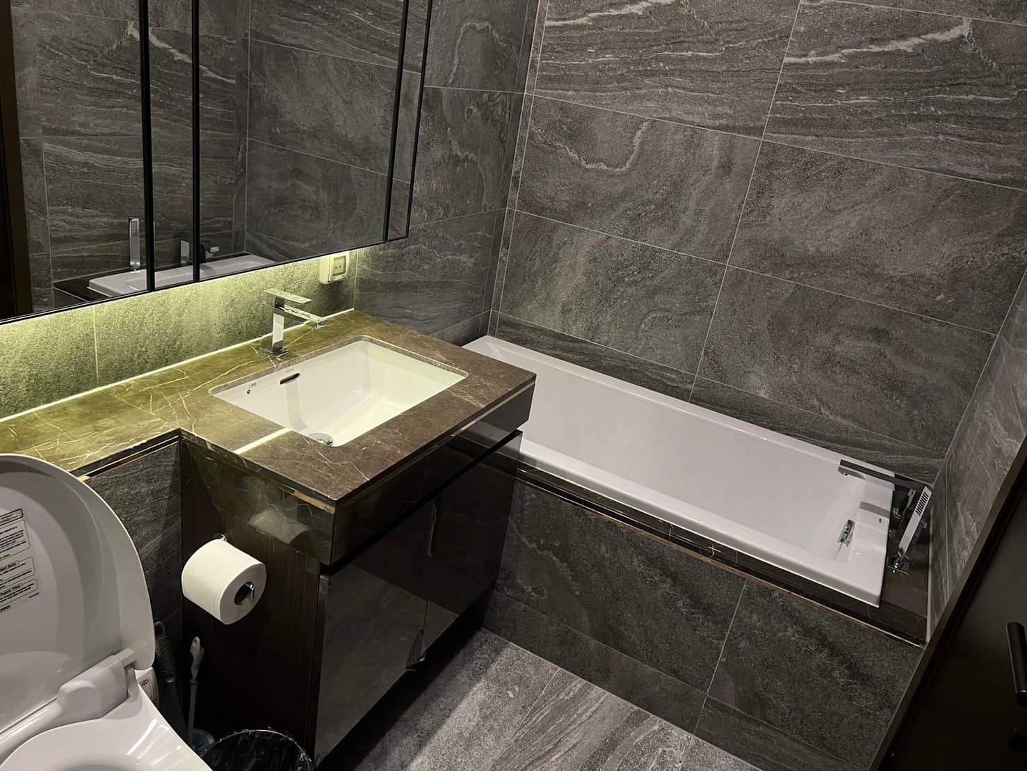 ดิ เอส สุขุมวิท 36 - Image 6