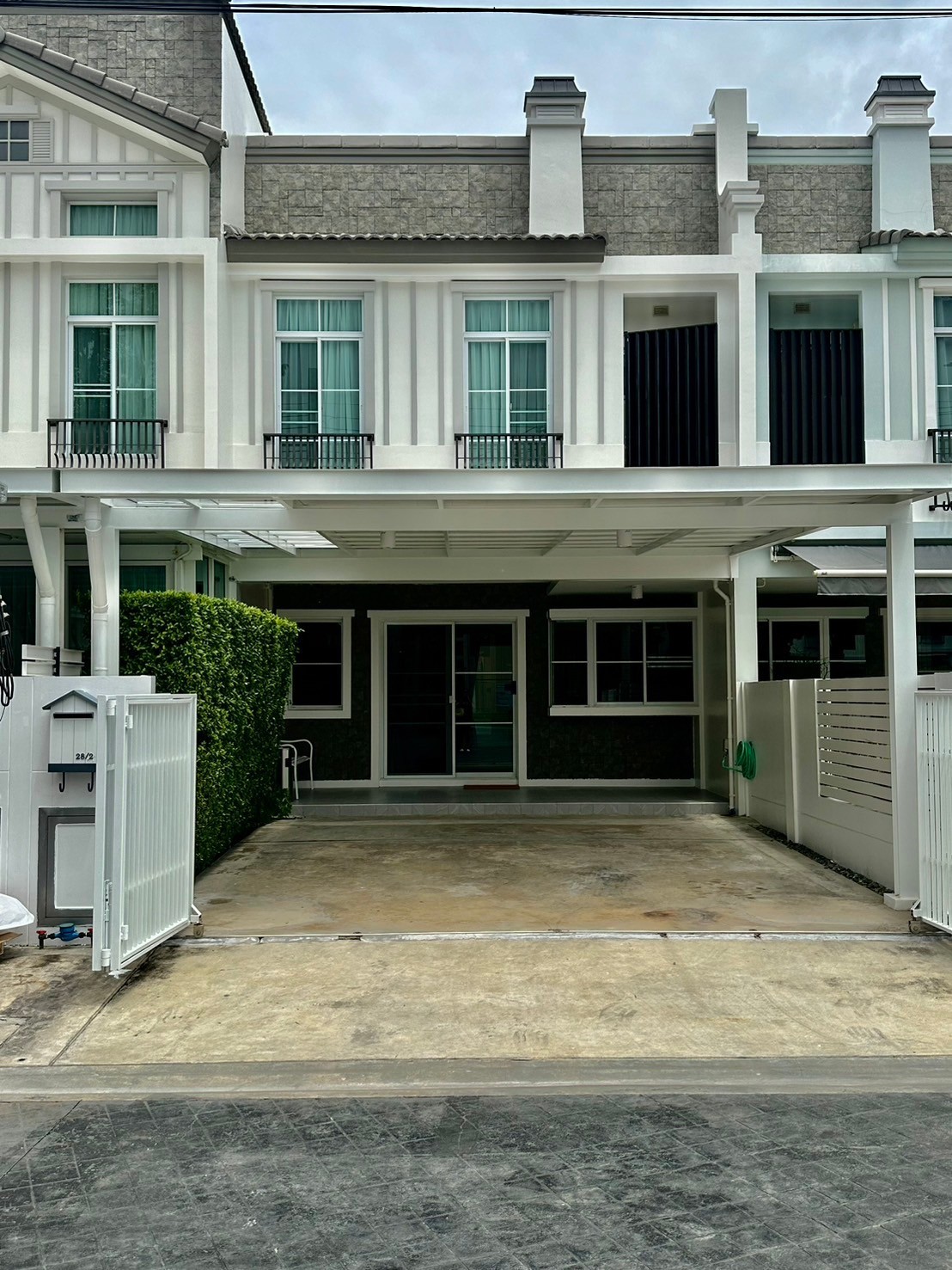 Indy Bangna-Ramkhamhaeng 2 - Image 1