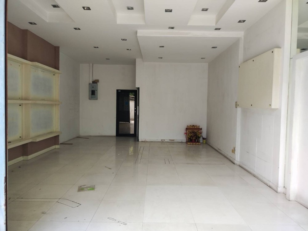  พื้นที่ค้าปลีก  ใน บางโพงพาง, ยานนาวา, กรุงเทพมหานคร - Image 3