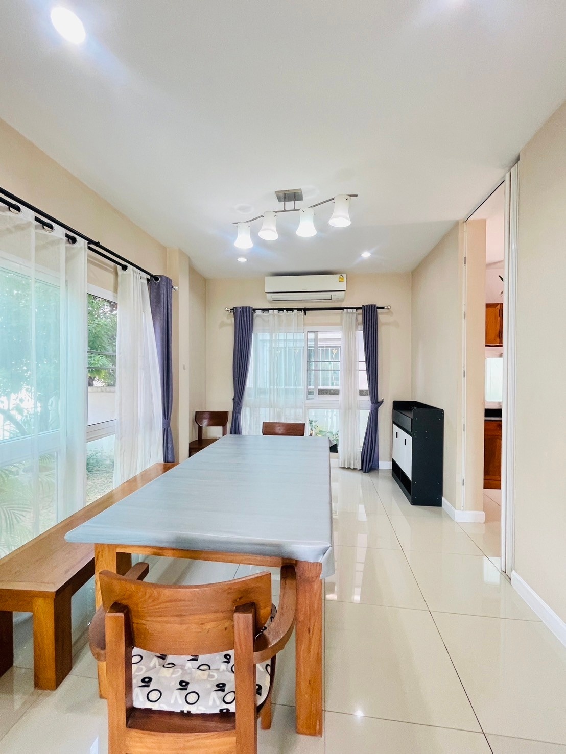 The Luxury Home - Image 2